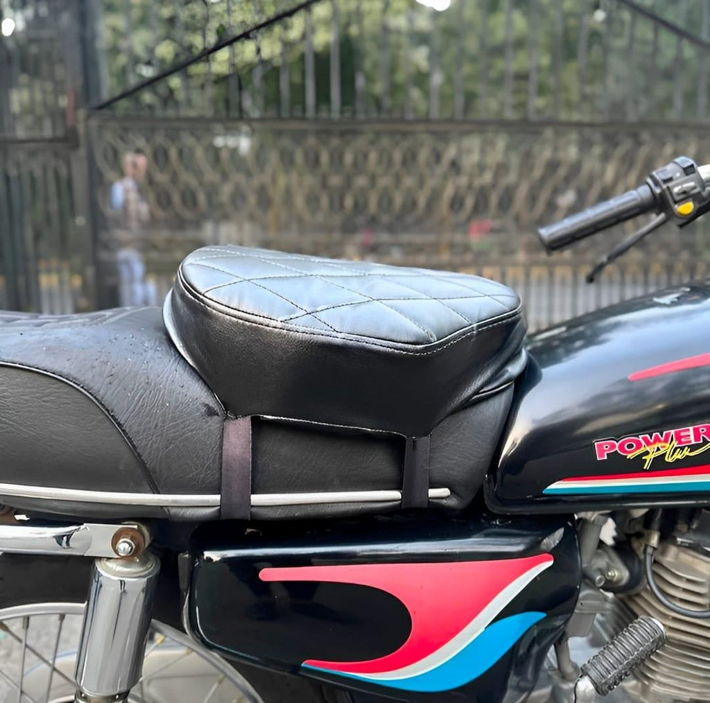 Black Quilted Bike Seat Cushion for Pakistani Riders